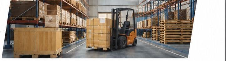 Forklift moving palletised goods in a FlexStore Business facility
